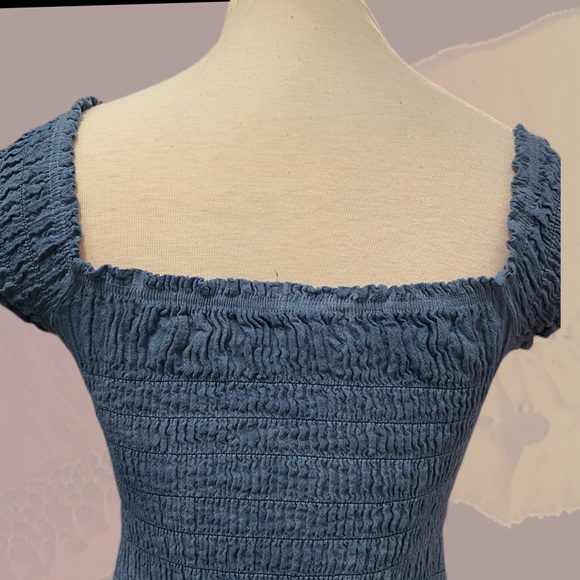 SOLD 🌊100% Cotton 💙 “Peasant” Dress. 🌊 - Picture 2 of 3